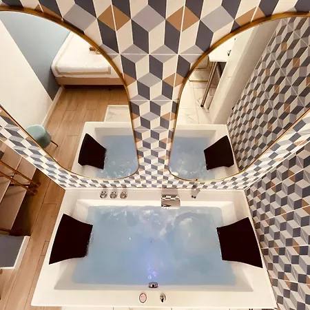 La Balnéo De L'impératrice Anastasia - 306